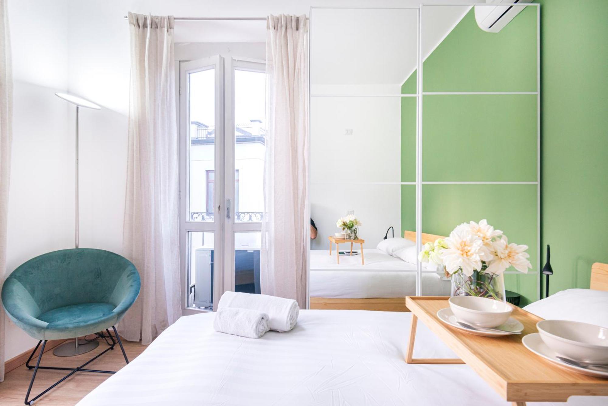 Amazing Flat Near Duomo & Colonne Di San Lorenzo By Easylife 밀라노 외부 사진